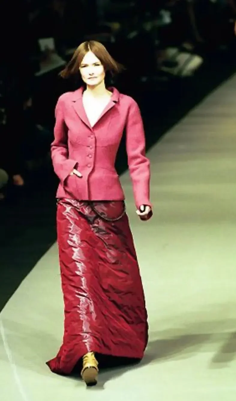 Chanel Fall 1999 Runway Asymmetrical Quilted Maxi Skirt – Size FR 42 (US 8)
